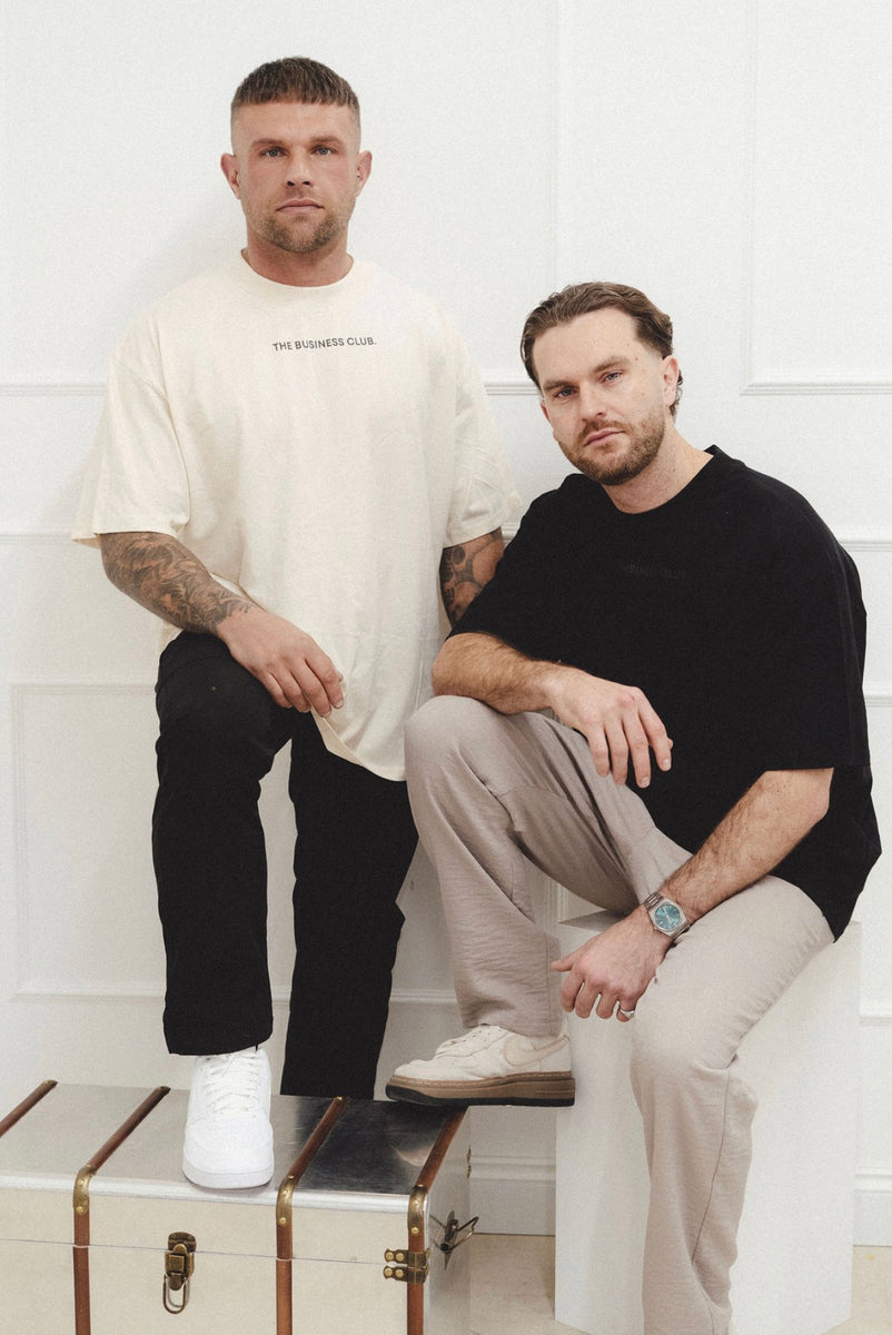 The Business Cub Oversize font T